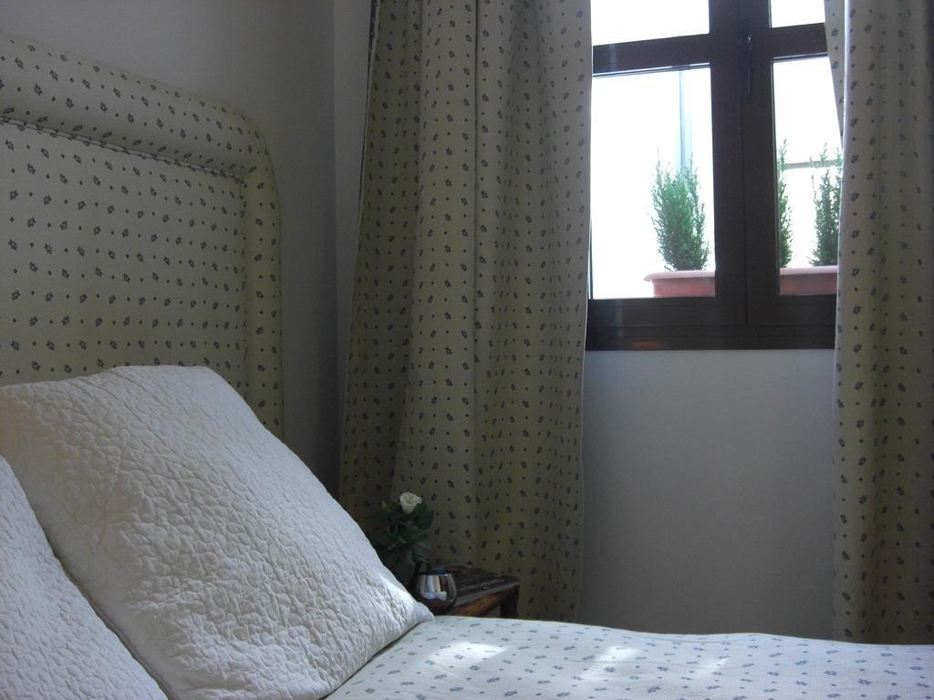 Penthouse Puerta De La Juderia Apartment Кордоба Стая снимка