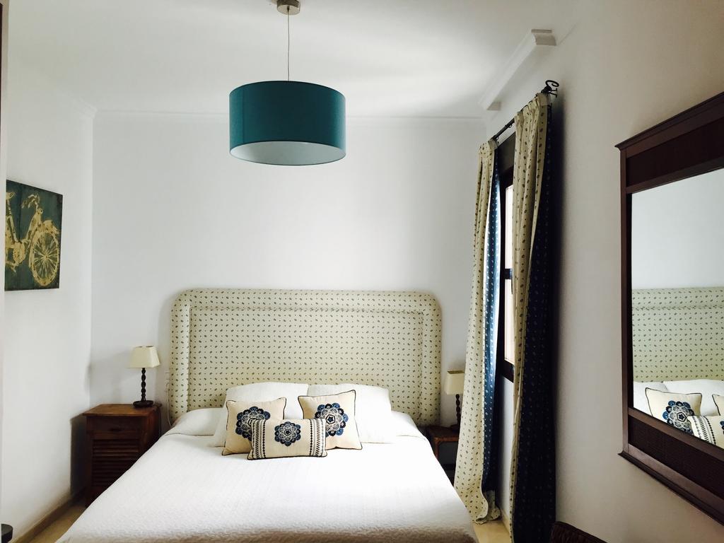 Penthouse Puerta De La Juderia Apartment Кордоба Екстериор снимка